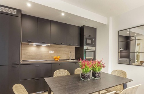 Atocha Apartment | Antonio Lopez XV apartment in Madrid