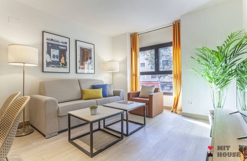 Atocha Apartment | Antonio Lopez XV apartment in Madrid