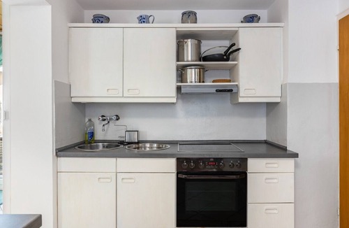 Sankt Georgen im Schwarzwald Apartment | Apartment 'Eichhörnchen-haus Körner Im' with Wi-Fi