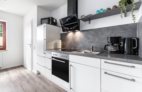 Weddingstedt Apartment | Apartment '2' with Wi-Fi
