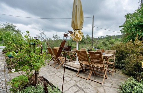 Bad Gottleuba Apartment | Apartment 'Wohnung Volksgut' with Mountain View, Private Terrace and Wi-Fi
