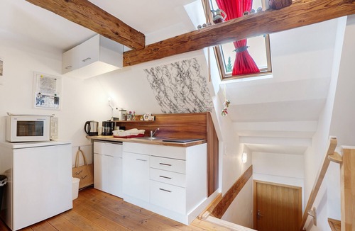 Berggieshubel Apartment | Apartment 'Augustusberg' with Mountain View, Private Terrace and Wi-Fi