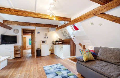 Berggieshubel Apartment | Apartment 'Augustusberg' with Mountain View, Private Terrace and Wi-Fi