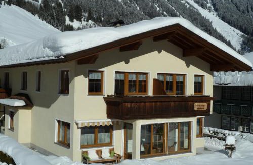 Holzgau Apartment | Apart Andrea
