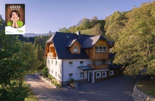 Sankt Georgen am Kreischberg Apartment | Apartment #2 with 1 bedroom for up to 4 people