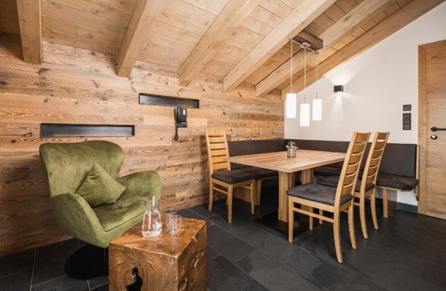 Fiss Apartment | Apart Auriga