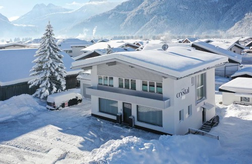 Dorf Apartment | Apart Crystal