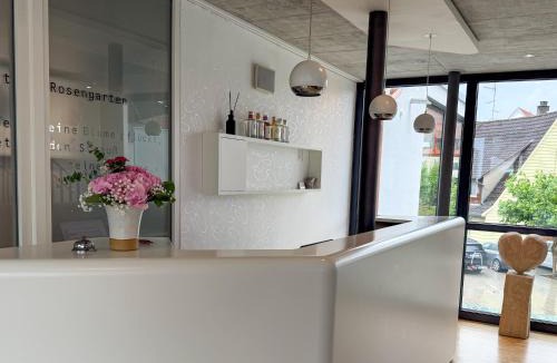 Immenstaad am Bodensee Hotel | Apart Rosengarten