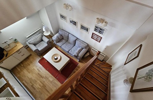 Canfranc-Estacion Apartment | Apartamento Ático Canfranc Estación
