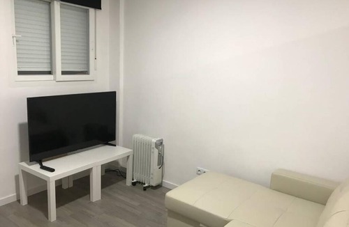 Puerta del Angel Apartment | Apartamento 2-3 personas a estrenar - Madrid Río (1)