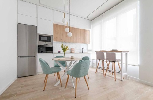 Cotos Apartment | Apartamento 2 - Premium en Castellana - 4 Torres