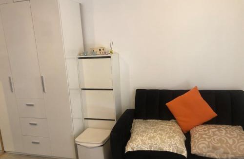 Fuencarral Apartment | Apartamento con Terraza en Madrid Norte