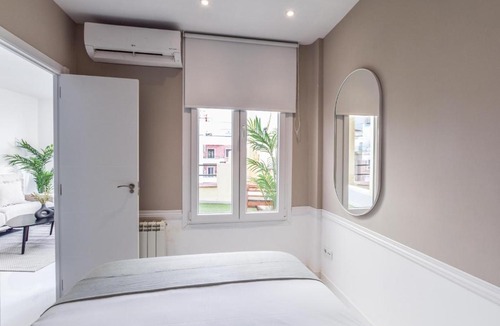 Las Acacias Apartment | Apartamento Embajadores VI