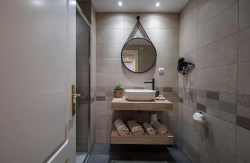 Rejas Apartment | Apartamento Wanda Ifema con Parking y Gym