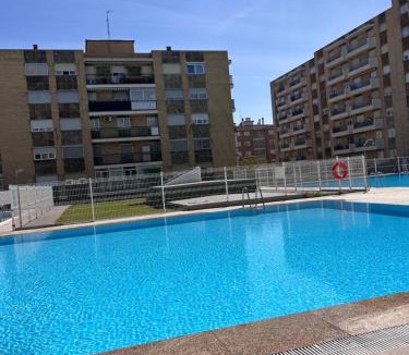 Garrido Norte Apartment | Apartamentos Bajo La Viga con Piscina