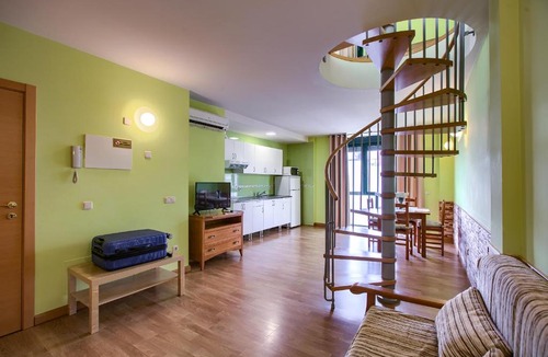 Barajas Apartment | Apartamentos Barajas