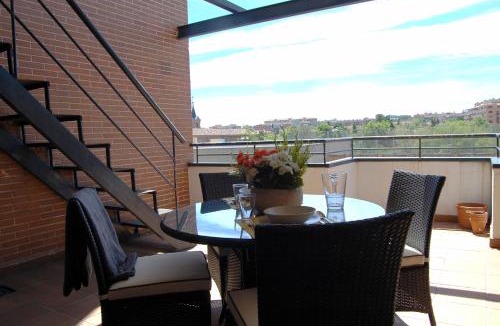 Carabanchel Apartment | Apartamentos Cinco Rosas