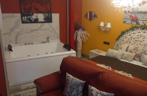 Collado Mediano Apartment | Apartamentos DELUXE Con Jacuzzi o Chimenea LOVE FOR TWO