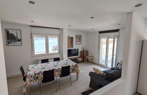 Ezaro Apartment | Apartamentos Lidia