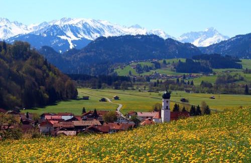 Immenstadt im Allgaeu Apartment | Aparte 3-Zi-Wohnung im Oberallgäu direkt am Berg!