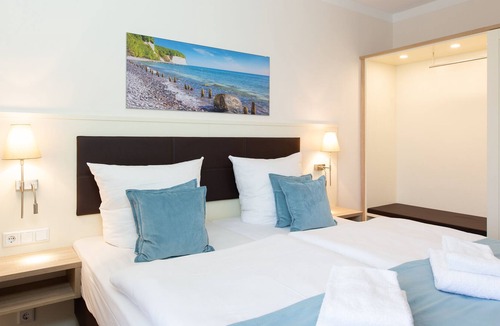 Boergerende-Rethwisch Apartment | Aparthotel Waterkant Suites, Suite 0-04 for up to 4 people.