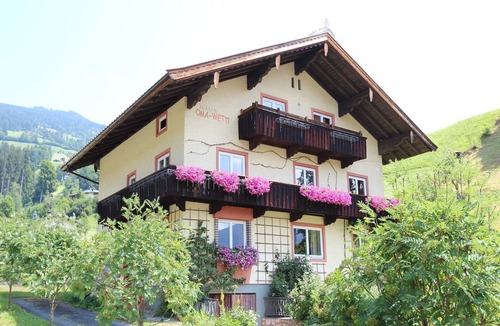 Hopfgarten Markt Apartment | Apartment in Hopfgarten/Brixental near ski lift