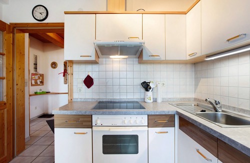 Wolpadingen Apartment | Apartment "Süd" with Balcony