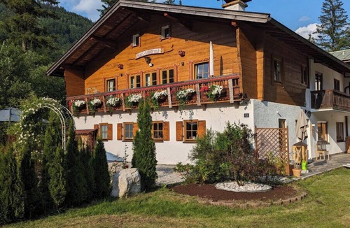 Ramsau Apartment | Apartment Almrausch 3 persons 50sqm shower/WC terrace W-LAN TV