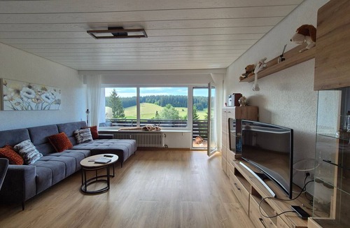 Schoenwald Apartment | Apartment 'Vacation in Schönwald' – Mountain View, Balcony, Wi-Fi, Modern Amenities