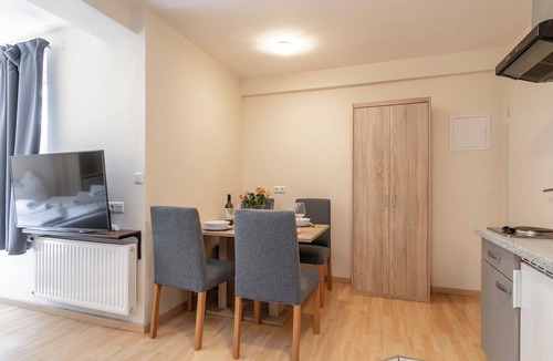 Hopfgarten Markt Apartment | Apartment in the centre, only 350m from the ski lift