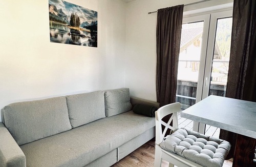 Sonnenbichl Apartment | Apartment-Wohnung 2-Private Bathroom-Mountain View