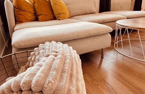 Weiden in der Oberpfalz Apartment | Apartment with Netflix - parking - kitchen - bathroom - guest WC - up to 5 people