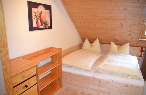 Neunburg vorm Wald Apartment | Apartment ∙ 2 bedrooms ∙ 5 guests