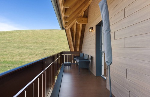 Triberg im Schwarzwald Apartment | Apartment 'Landleben Deluxe' with Mountain View, Shared Terrace and Wi-Fi