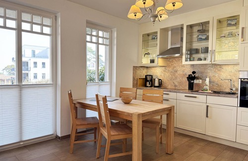 Ostseebad Baabe Villa | Apartment 01 with fireplace & terrace - A: Haus Strandkiefer - close to the beach
