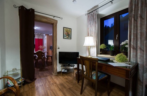 Kirchenlamitz Apartment | Apartment ∙ 1 bedroom ∙ 4 guests