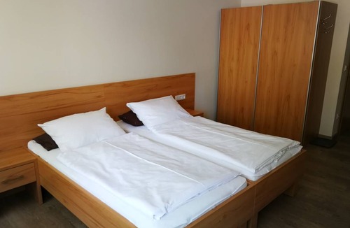 Altmannstein Apartment | Apartment ∙ 1 bedroom ∙ 2 guests