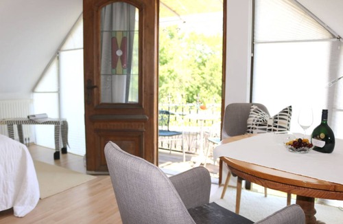 Sommerach Apartment | Apartment ∙ 1 bedroom ∙ 2 guests