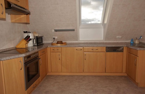 Moelln Apartment | Apartment/1 bedroom/bathroom/toilet (above) - Haus Dolfi