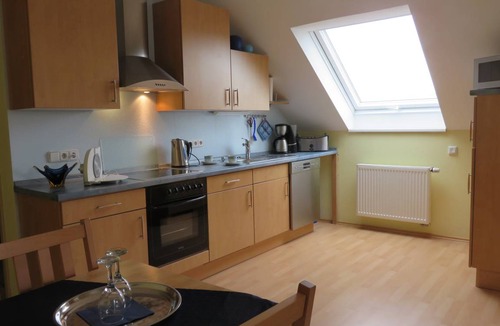 Grossheubach Apartment | Apartment ∙ 2 bedrooms ∙ 4 guests