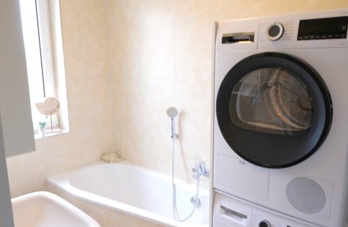 Sinzing Apartment | Apartment ∙ 2 bedrooms ∙ 8 guests
