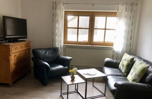 Wunsiedel Apartment | Apartment ∙ 2 bedrooms ∙ 3 guests