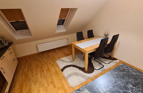 Sulzbach-Rosenberg Apartment | Apartment 2 rooms near Su-Ro, directly on the 5 rivers cycle path for 2 persons