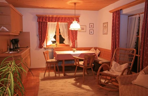 Kreuzfeld Apartment | Apartment 2 for 2 persons with balcony, 40 sqm, kitchen-living room, 1 bedroom