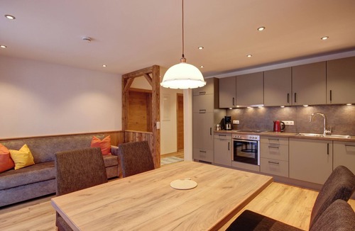 Bichl Apartment | Apartment 2 for 6 persons, 2 separate bedrooms, balcony, 65 m²