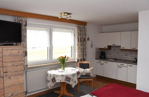 Hoefen Apartment | Apartment ∙ 2 guests