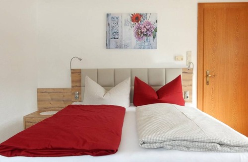 Hoefen Apartment | Apartment ∙ 2 guests
