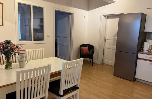 Stove Apartment | Apartment 2 with 2 bedrooms (2-5 pers.) on the ground floor - Villa Seeheim vacation property directly on the waterfront