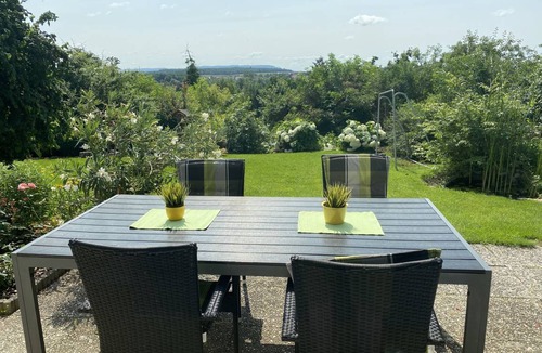 Dettelbach Apartment | Apartment ∙ 3 bedrooms ∙ 4 guests