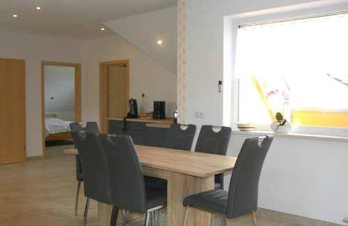 Weihenzell Apartment | Apartment ∙ 3 bedrooms ∙ 6 guests